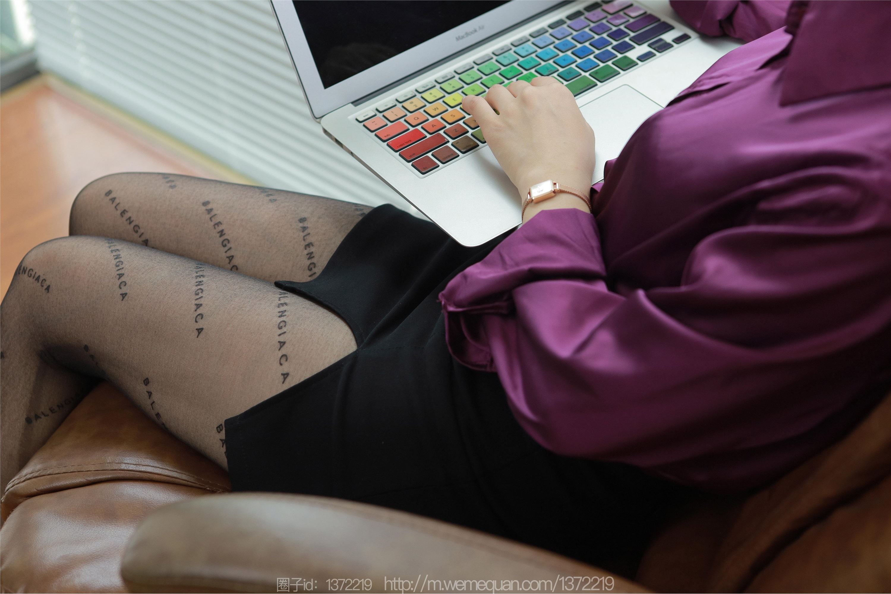 IESS异思趣向  2023.07.14 丝享家 1480 小婕《字母配紫色》